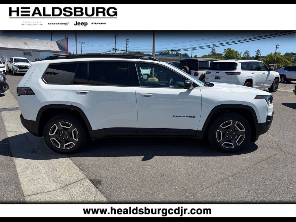 New 2026 Bright White Clear-Coat Exterior Paint Jeep Limited image 6