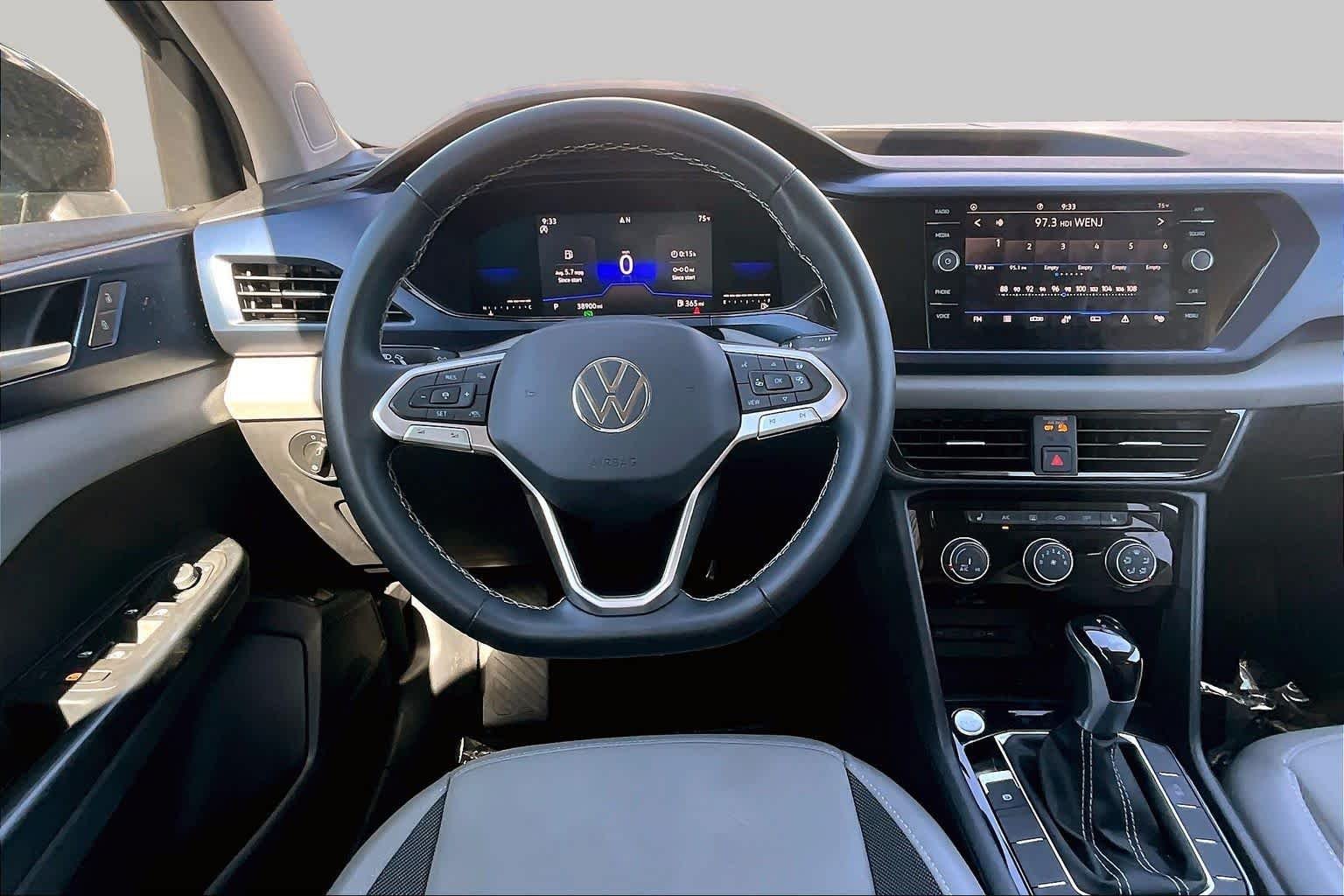 Used 2023 Deep Black Pearl Volkswagen SE image 6