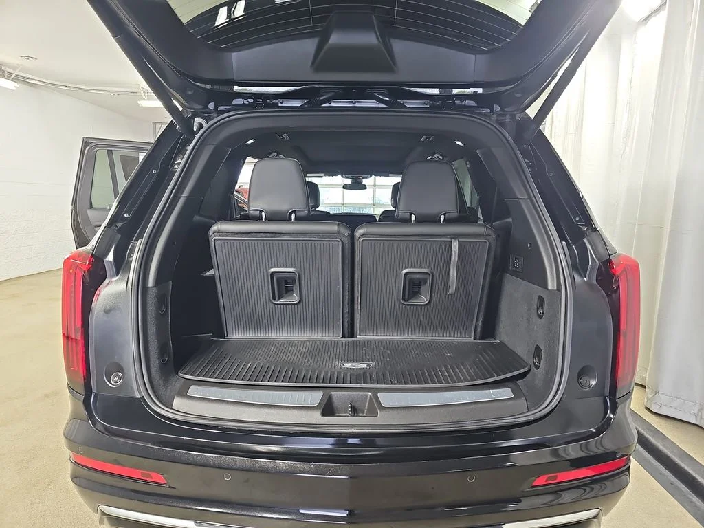 Used 2024 Black Cadillac Luxury image 17
