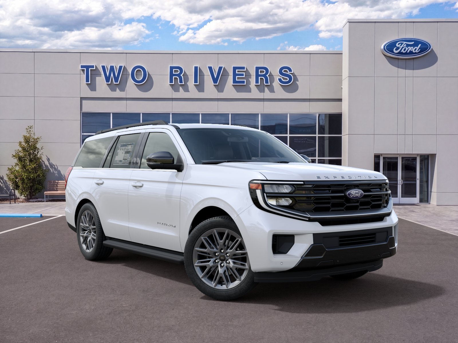New 2027 Star White Metallic Tri-Coat Ford Platinum image 4