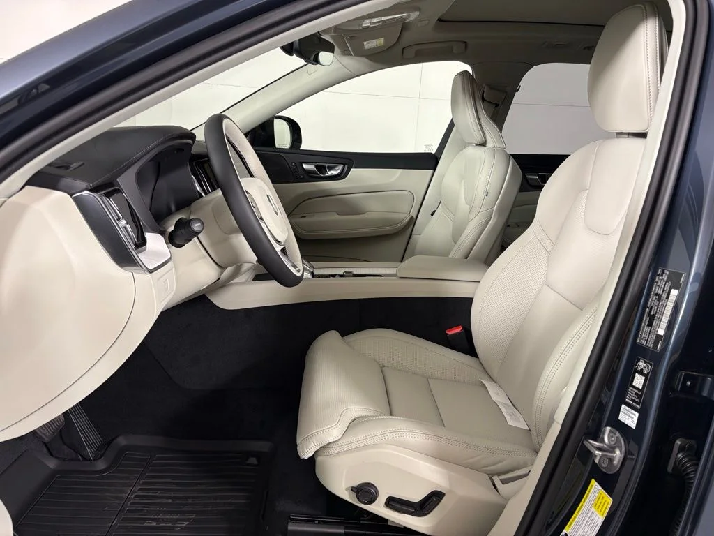 New 2026 Denim Blue Metallic Volvo Ultra image 16
