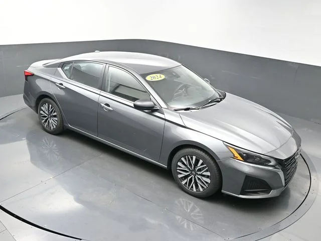 Used 2024 Gray Nissan 2.5 SV image 38