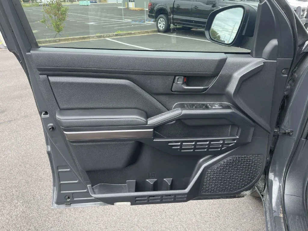 Certified Used 2025 UNDERGROUND Toyota SR5 image 15