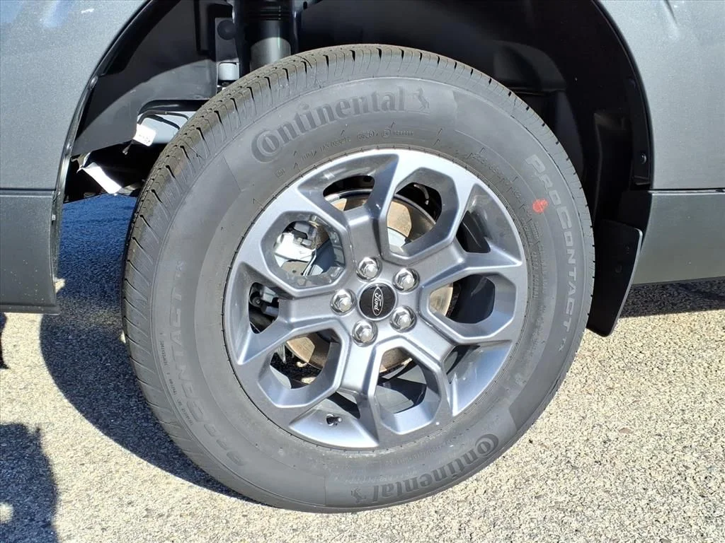 New 2025 Gray Ford XLT image 8