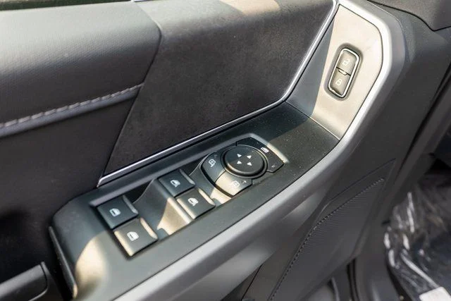 New 2026 Avalanche Ford XLT image 12