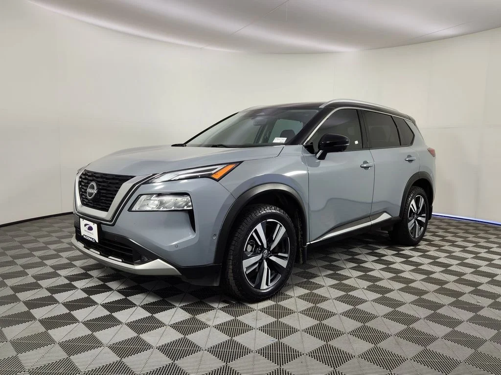 2022 Nissan Rogue Platinum AWD's photo