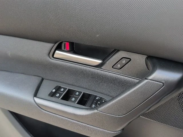 Used 2026 Beige/tan Mazda 2.5 S Meridian Edition image 16