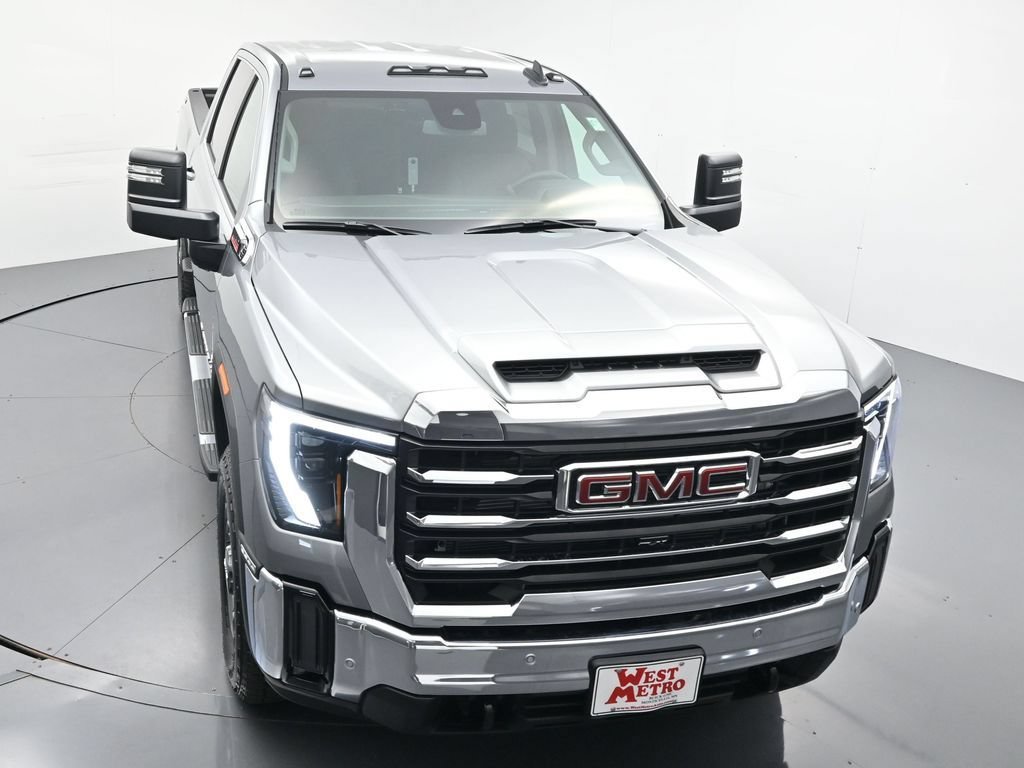 2026 GMC Sierra 3500HD SLE - Photo 6