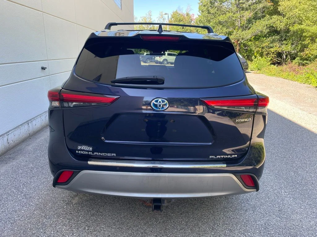 Used 2021 Blue Toyota Platinum image 5