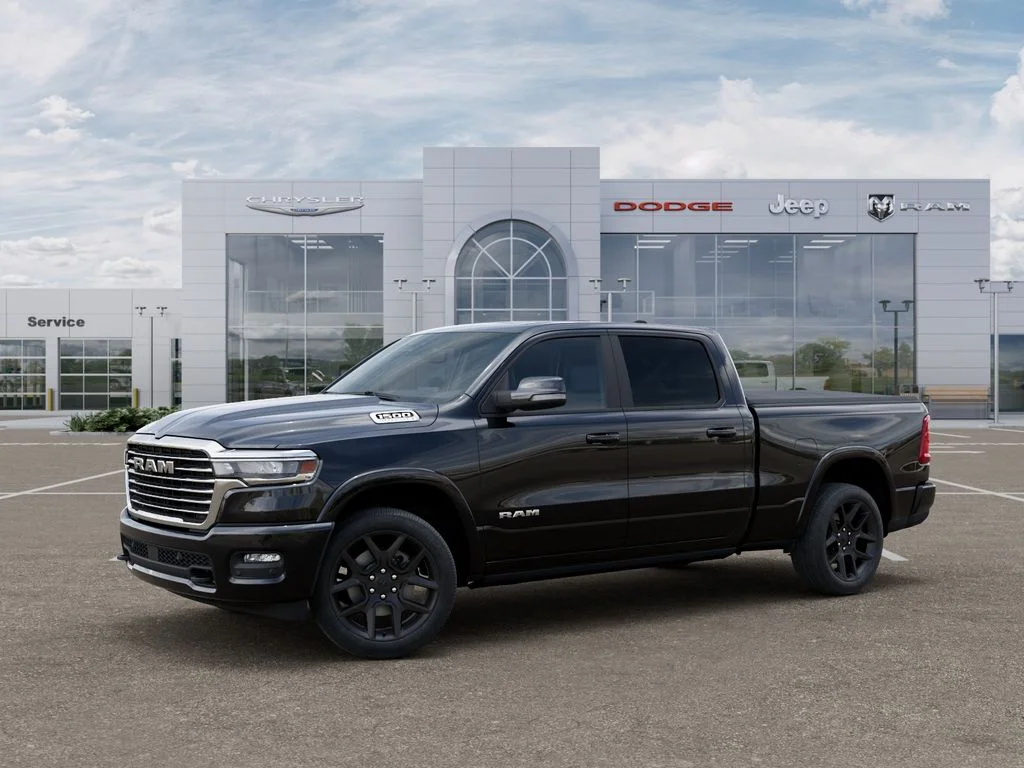 New 2026 Diamond Black Crystal Pearl-Coat Exterior Paint RAM Laramie image 2