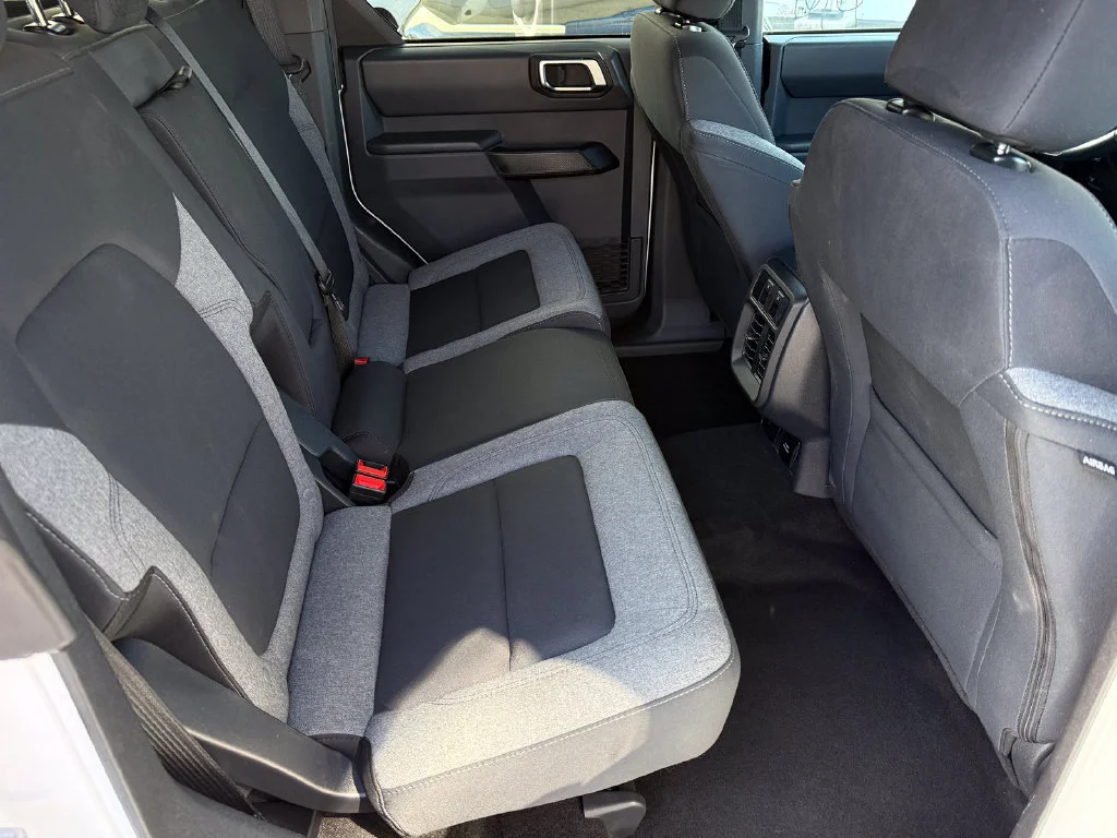 Used 2025  Ford Big Bend image 19