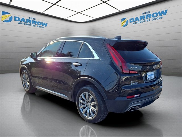 2023 Cadillac XT4 Premium Luxury photo 3