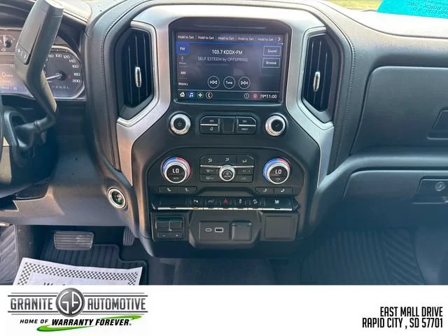 Used 2021 Summit White GMC SLE image 17