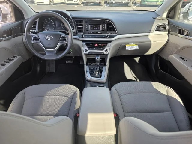 Used 2018 Symphony Silver Hyundai SE image 8