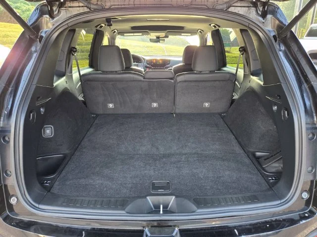 Used 2022 Black Honda EX-L image 16