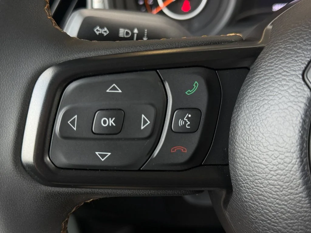 Used 2024 Gray Jeep Sport S image 30
