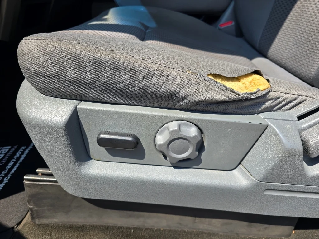 Used 2011 Tuxedo Black Metallic Ford XLT image 17
