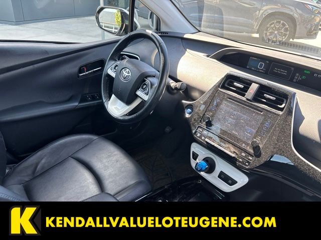 Used 2018 White Toyota Three Touring image 10