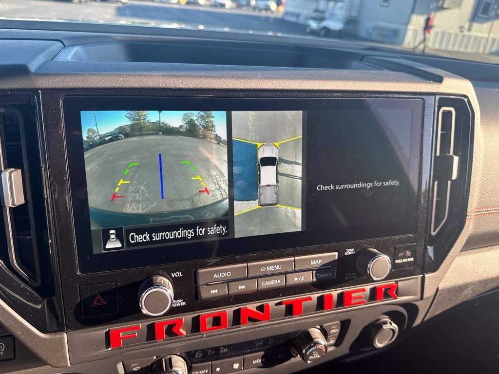 New 2027 Alpine Metallic Nissan Crew Cab PRO-4X® image 30