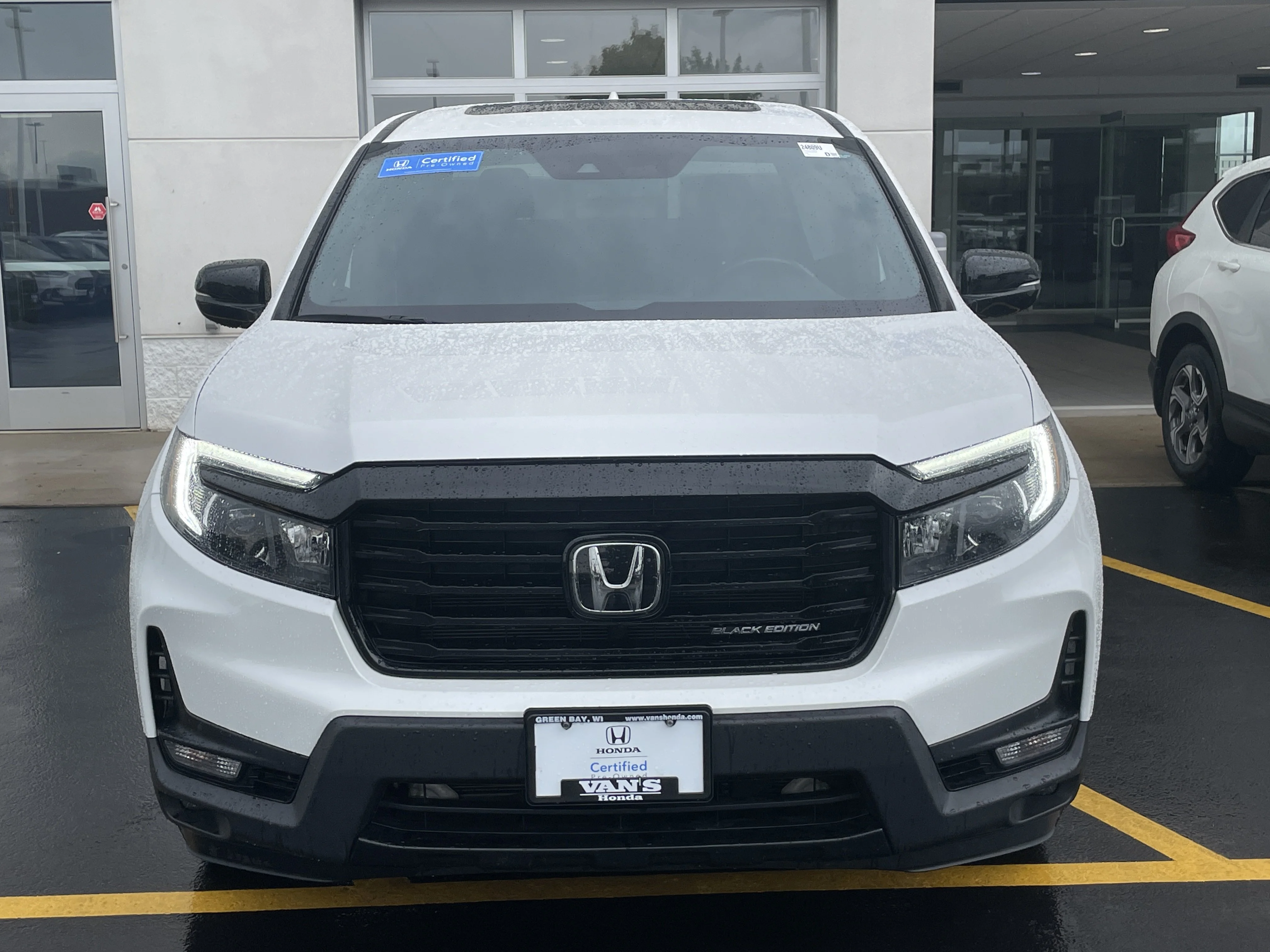 Certified Used 2023 Platinum White Pearl Honda AWD BLACK EDITION image 2