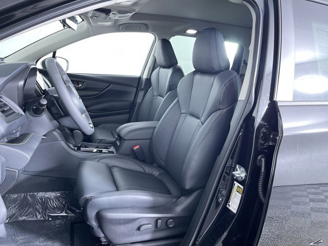 New 2026 CRYSTAL BLACK SILICA Subaru Onyx Edition Touring 7-Passenger image 13