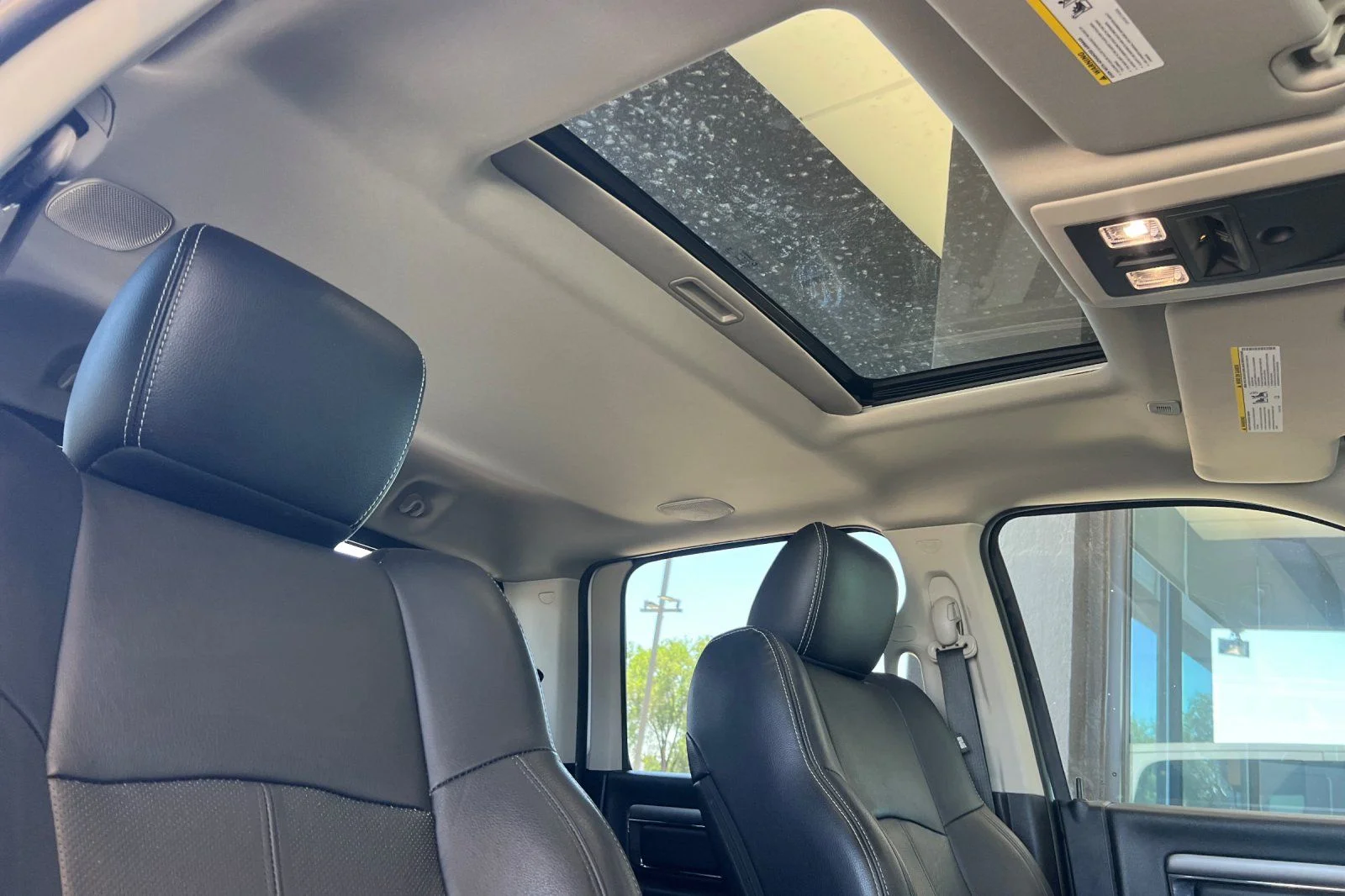 Used 2018 White Ram Sport image 14