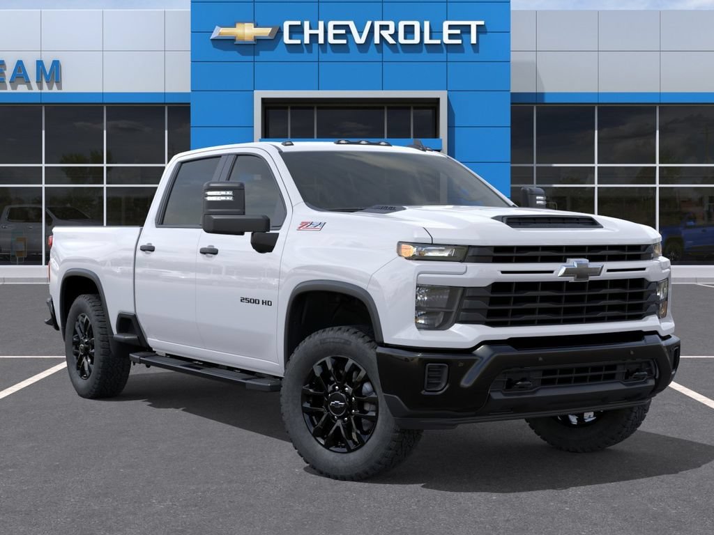 New 2026 Summit White Chevrolet Custom image 7