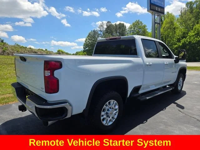 Used 2025 Summit White Chevrolet LT image 9