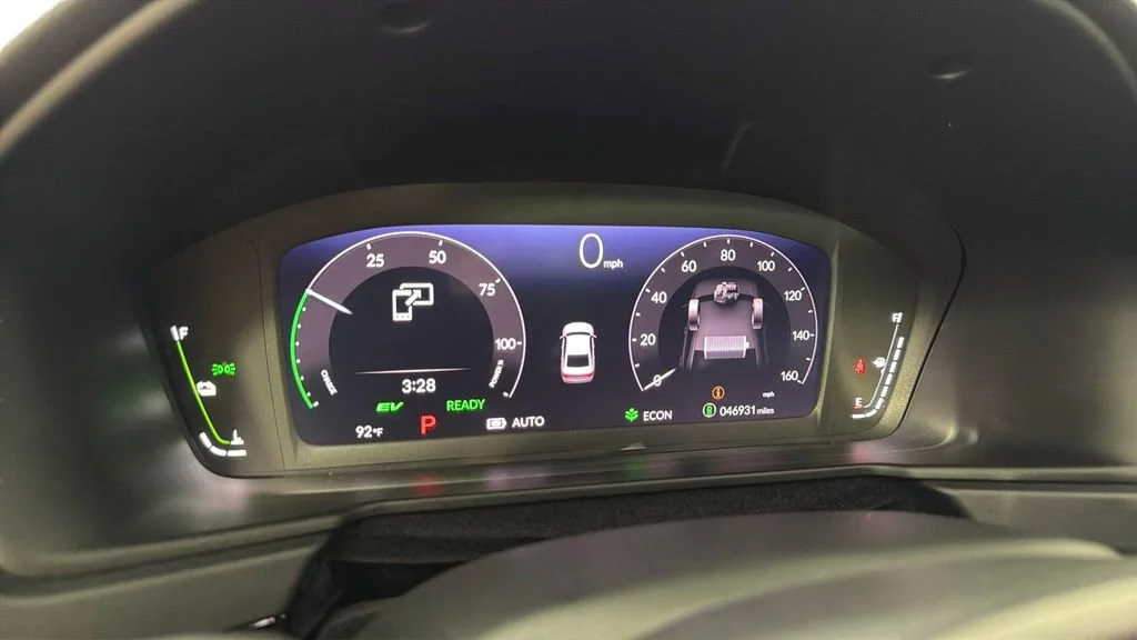 Used 2023 White Honda Sport image 20