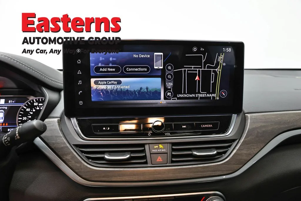 Used 2023 Black Nissan 2.5 SL image 12