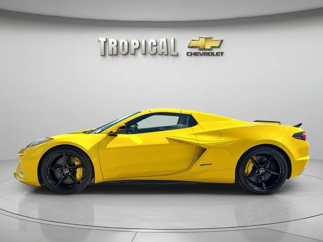 New 2025 Competition Yellow Tintcoat Metallic Chevrolet 3LZ image 2