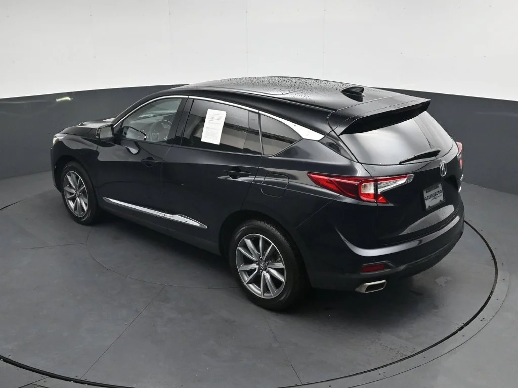 Used 2023  Acura Technology Package image 29