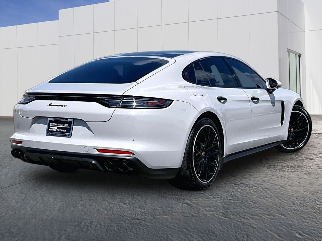 Used 2023  Porsche 4 Platinum Edition image 7