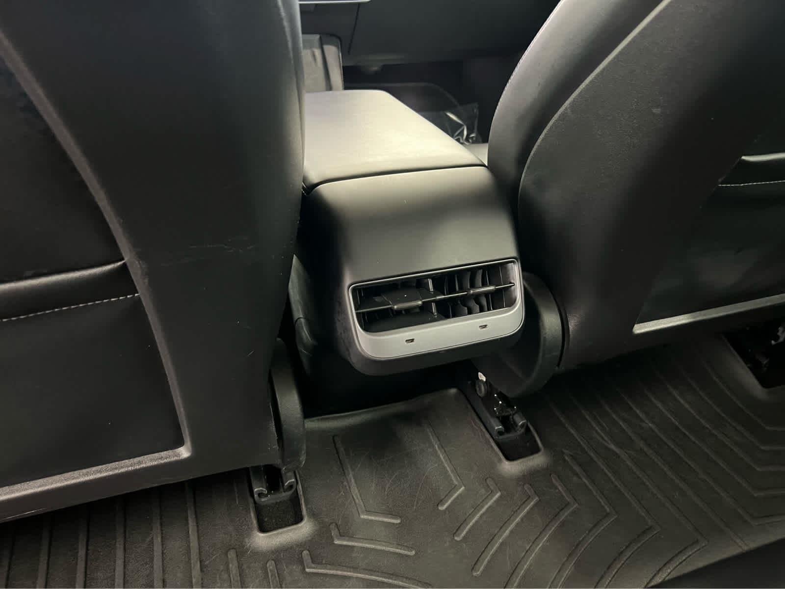 Used 2022 BLACK Tesla Performance image 26