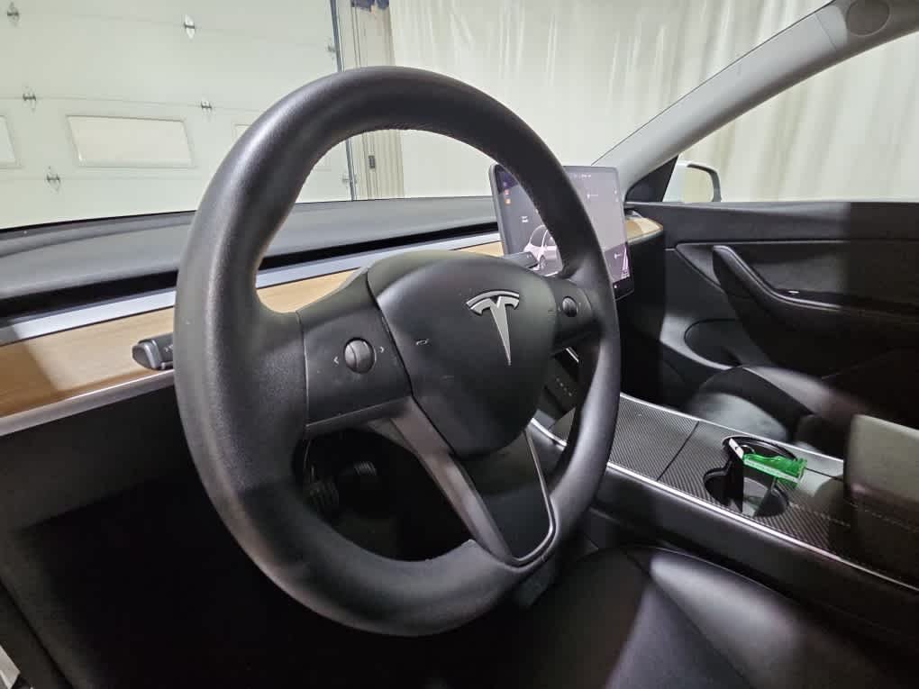 Used 2020 White Tesla Long Range image 13