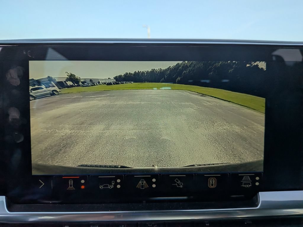 2024 Chevrolet Silverado 1500 LTZ - Photo 24