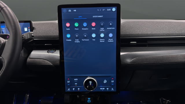 Used 2023 Vapor Blue Ford GT image 13