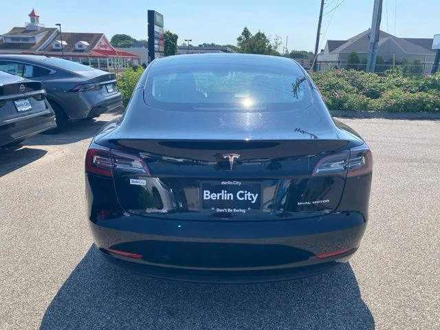 Used 2022 Solid Black Tesla Long Range image 30
