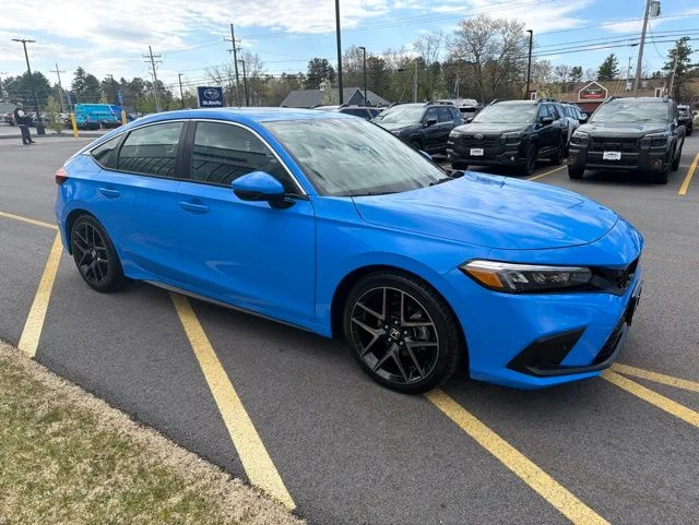 Used 2022 Blue Honda Sport Touring image 3