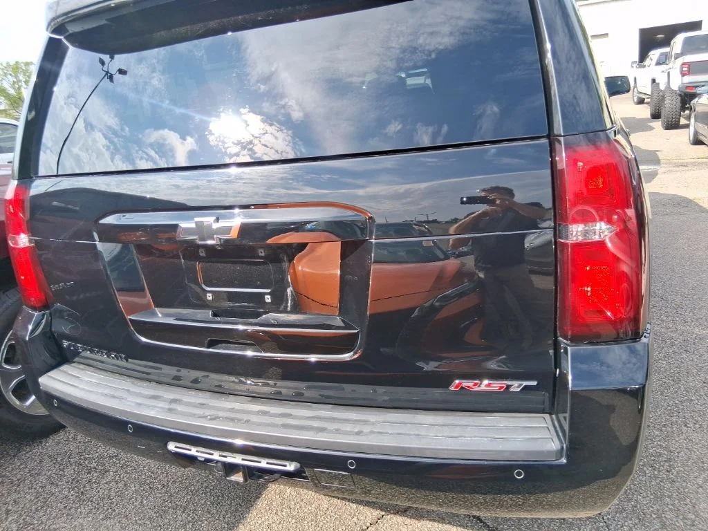 Used 2019 Black Chevrolet Premier image 3
