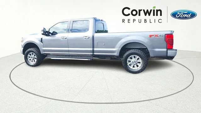 Used 2022 Gray Metallic Ford Lariat image 5