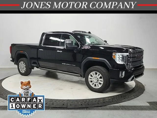 2022 GMC Sierra 4WD Crew Cab Standard Box Denali's photo