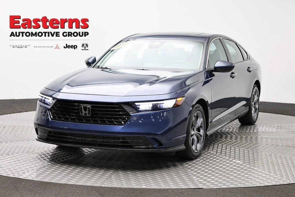 Used 2024 Blue Honda EX image 1
