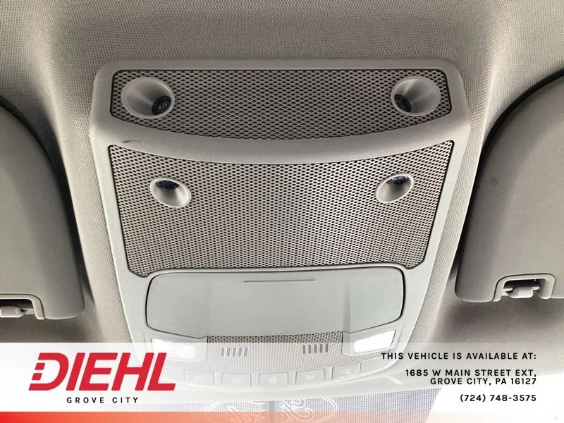 Used 2019 White Ford XL image 25