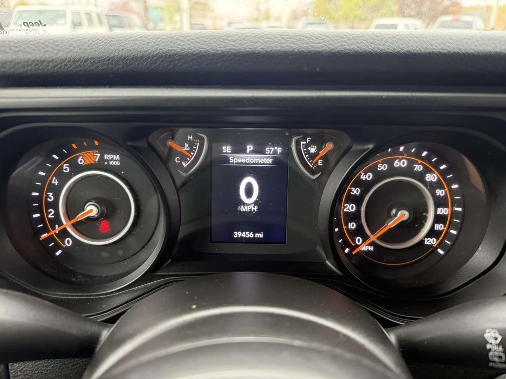 Used 2025 Red Jeep Sport image 25
