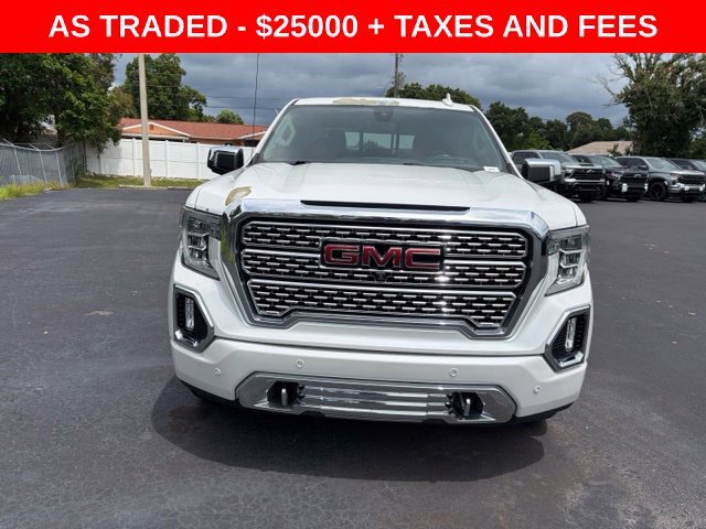 Used 2020 White GMC Denali image 2