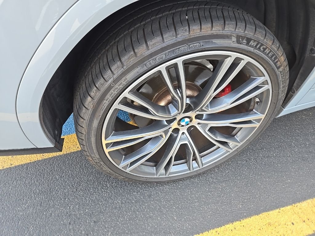 Used 2022 Gray Metallic BMW M40i image 9