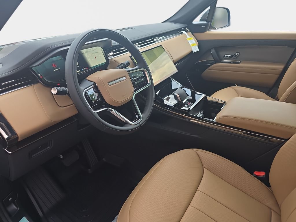 New 2026 Carpathian Grey Land Rover SE image 13