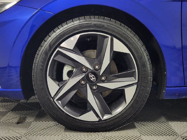 2023 Hyundai Elantra Limited - Photo 20