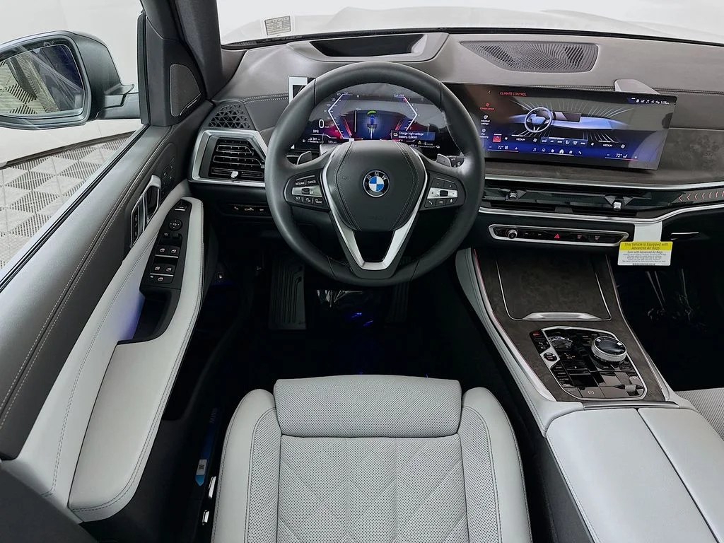 New 2026 Blue BMW xDrive50e image 25